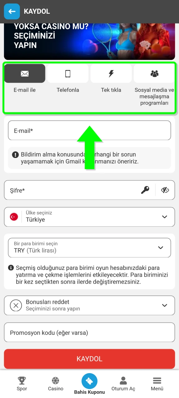 MegaPari uygulamasında size en uygun kayıt yöntemini seçerek işleme devam edin.